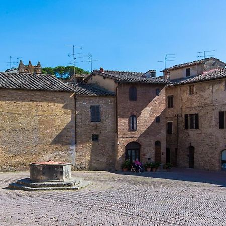 Cozy Sant'Agostino - Church View San Gimignano Dış mekan fotoğraf